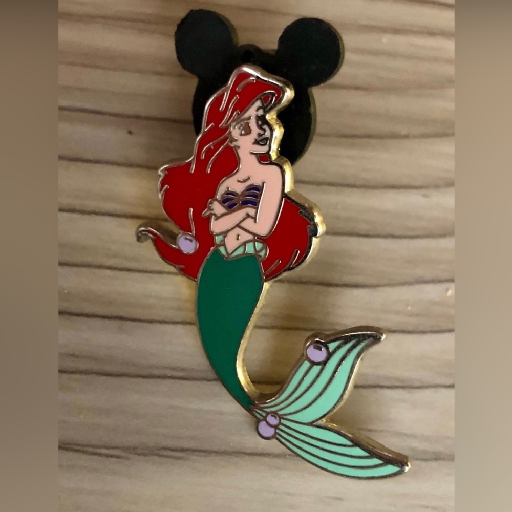 Disney Little Mermaid Pin